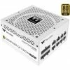 Ab 750 Watt Thermaltake Toughpower GF1 Gold Snow Edition 850W, PC-Netzteil (weiß, 6x PCIe, Kabel-Management, 850 Watt)